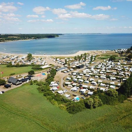 Vikaer Strand Camping & Cottages Diernæs 외부 사진