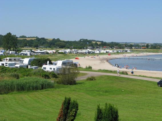Vikaer Strand Camping & Cottages Diernæs 외부 사진